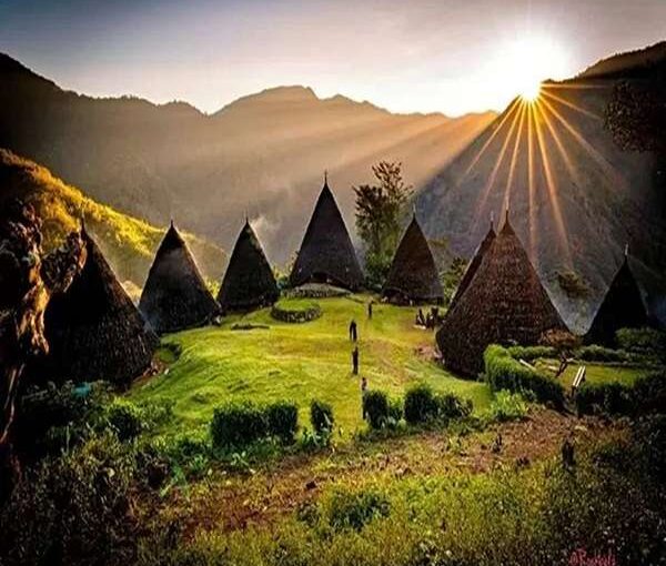 Wae Rebo Village – Hidden Mountain Paradise of Flores